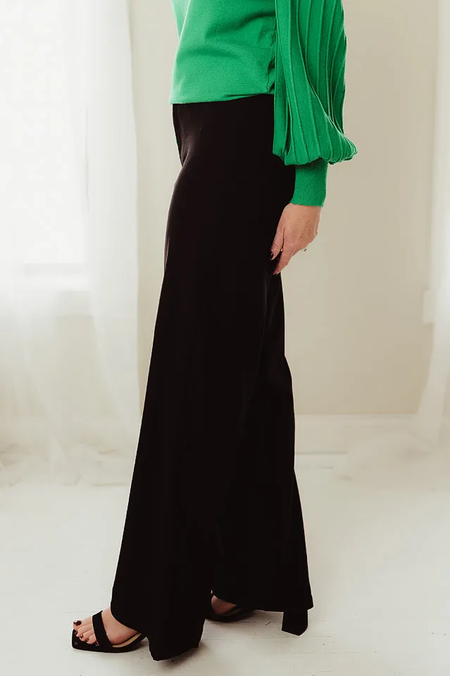 Hyperstretch Wide Leg Pants