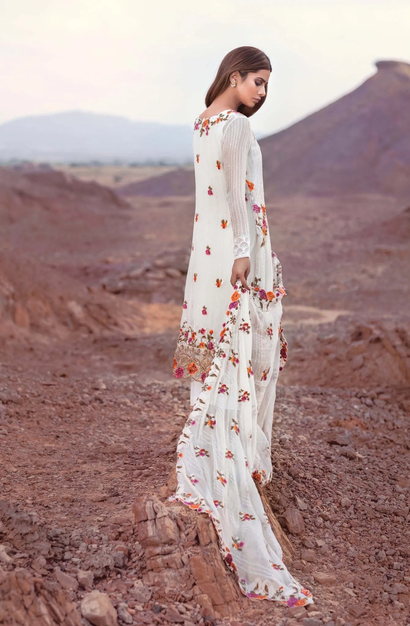 Mina Hasan Embroidered Fabrics Vol 3 – D-10