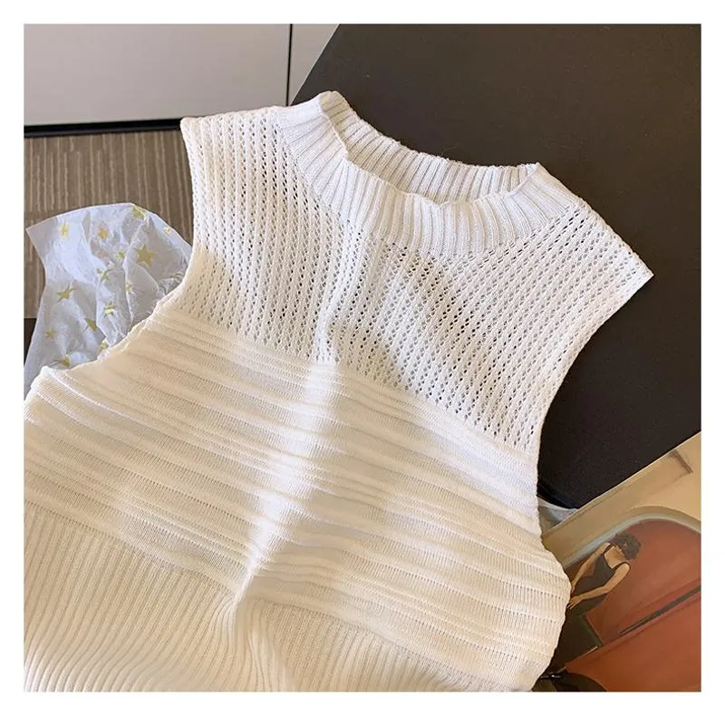 Niche Hollowed-Out Cropped Sleeveless Knitted Tank Top