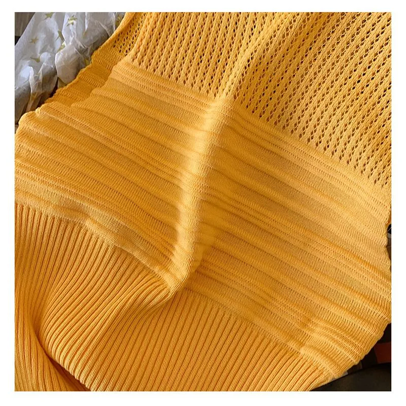 Niche Hollowed-Out Cropped Sleeveless Knitted Tank Top