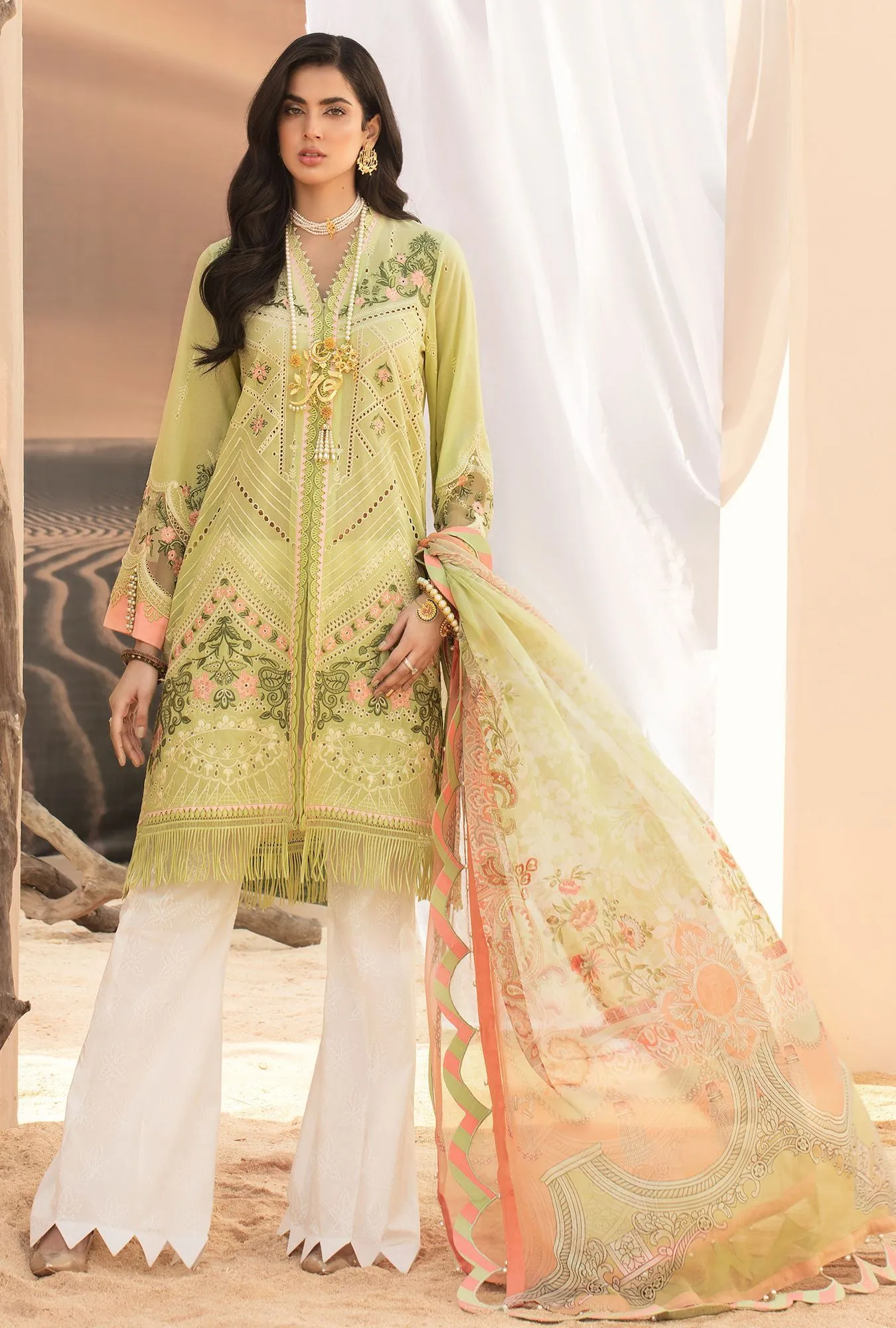 Noor by Saadia Asad Luxury Lawn Collection '21 – D1-A