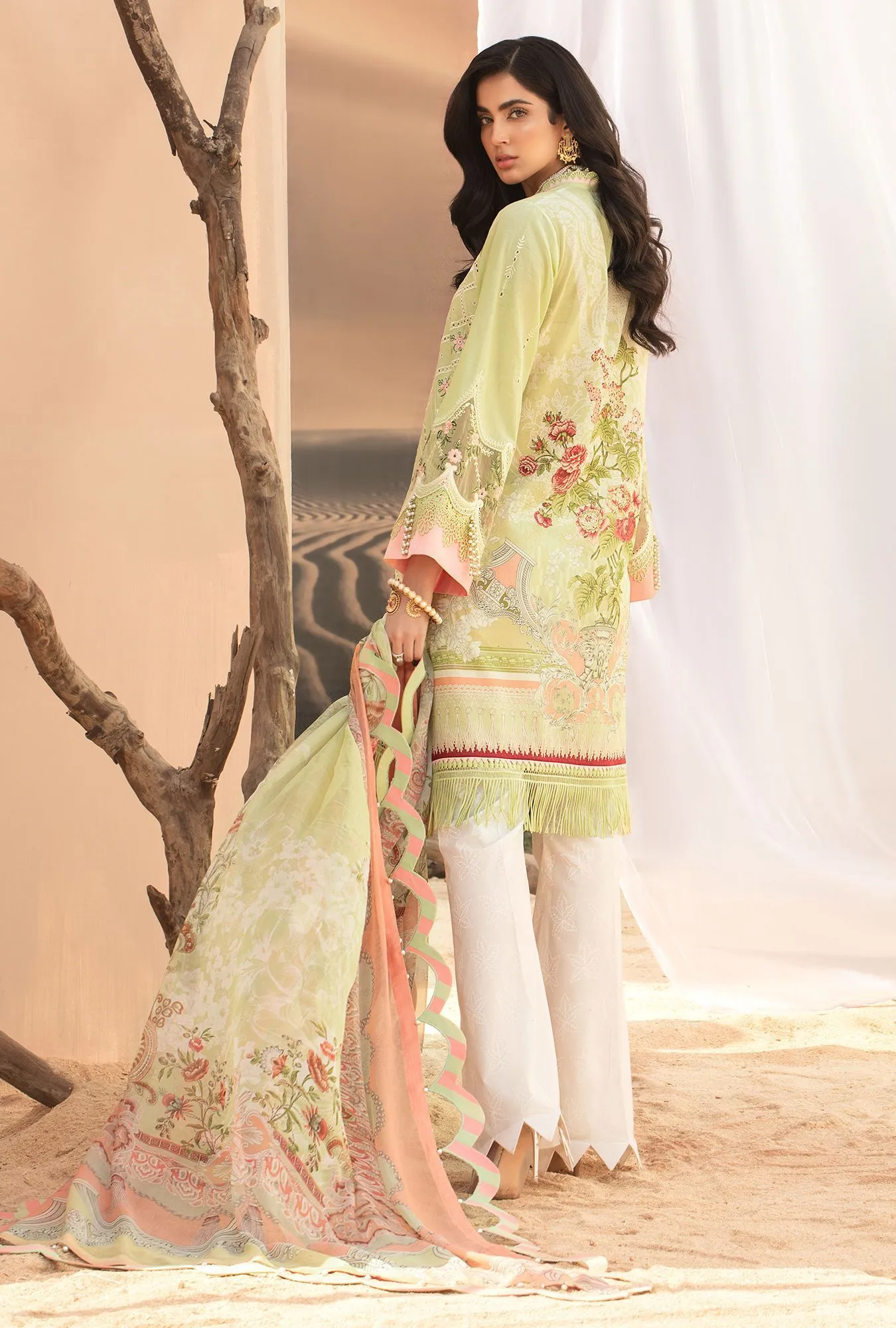 Noor by Saadia Asad Luxury Lawn Collection '21 – D1-A