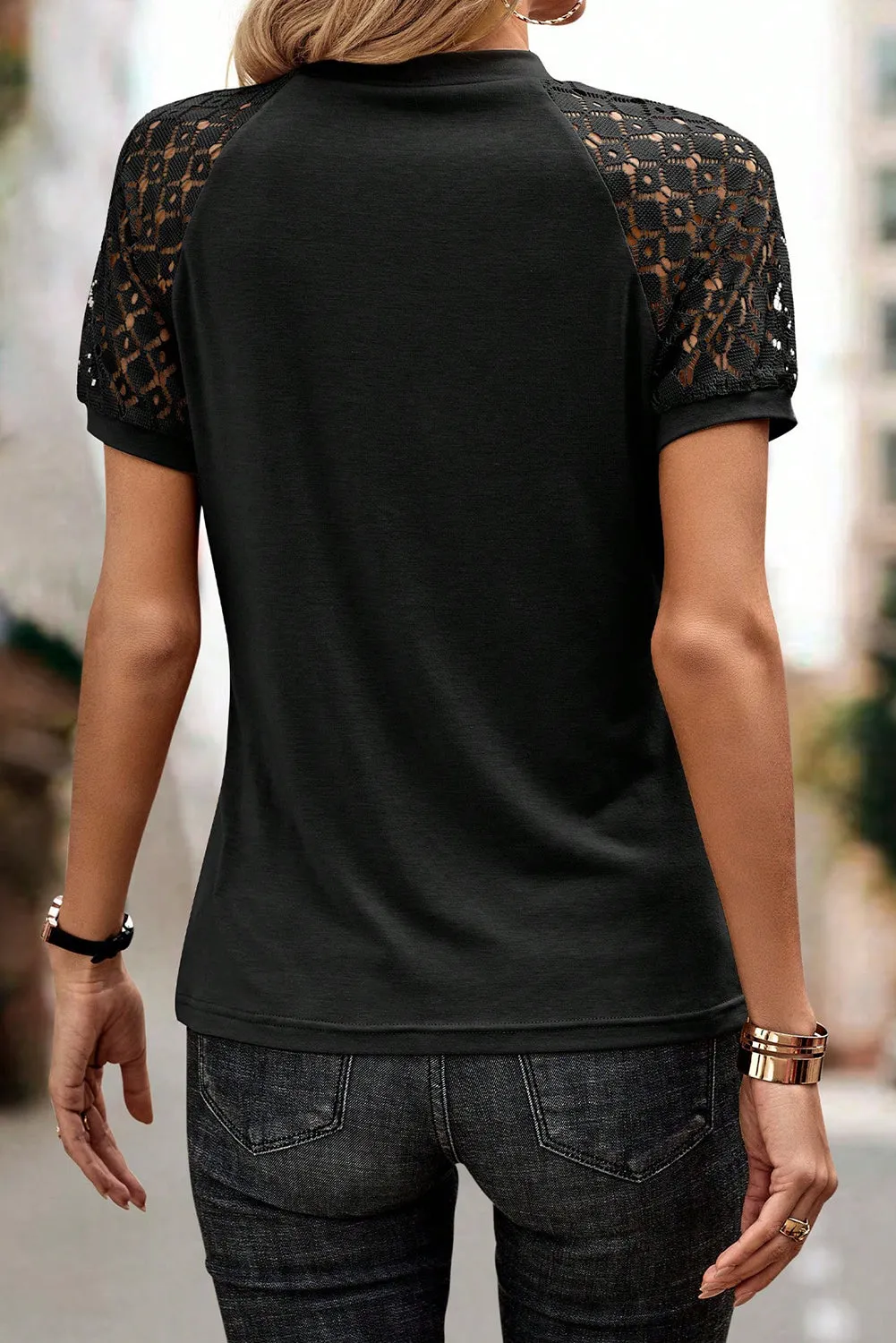 TEEK - Round Neck Short Sleeve T-Shirt
