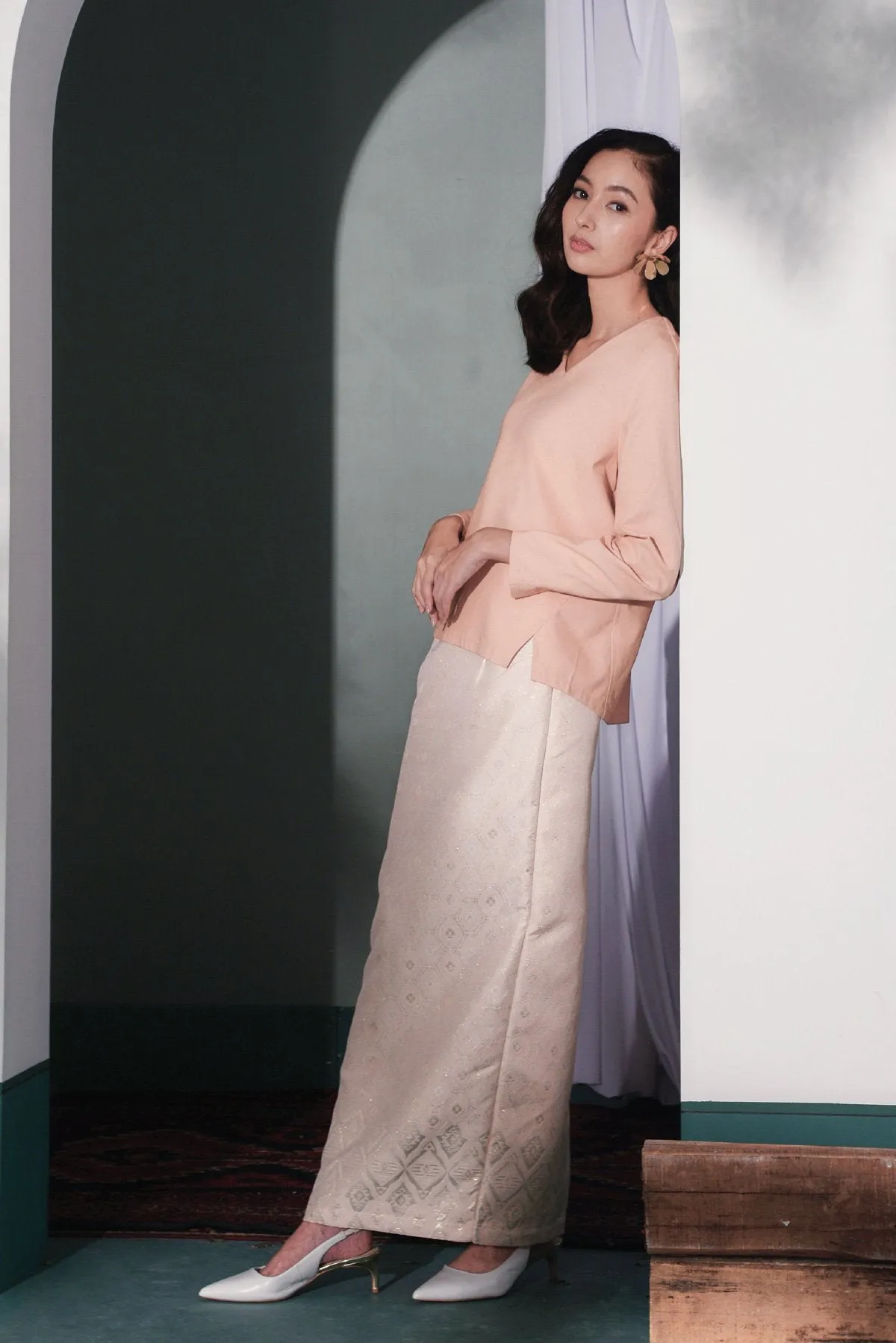 The Bayang Women Jacquard Skirt - Petal Blush