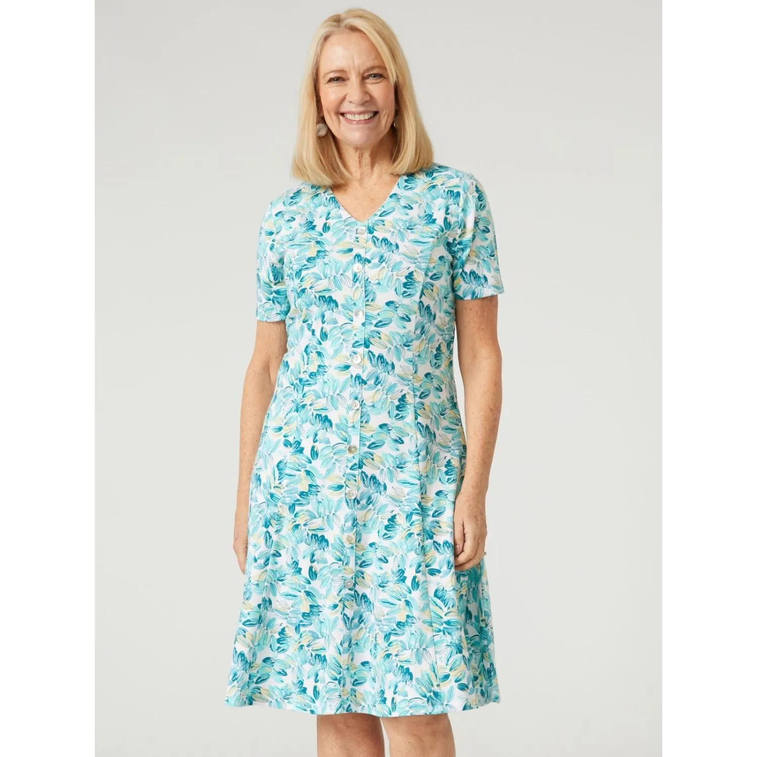 TIGI 18/20 Mock Button All Over Print Dress