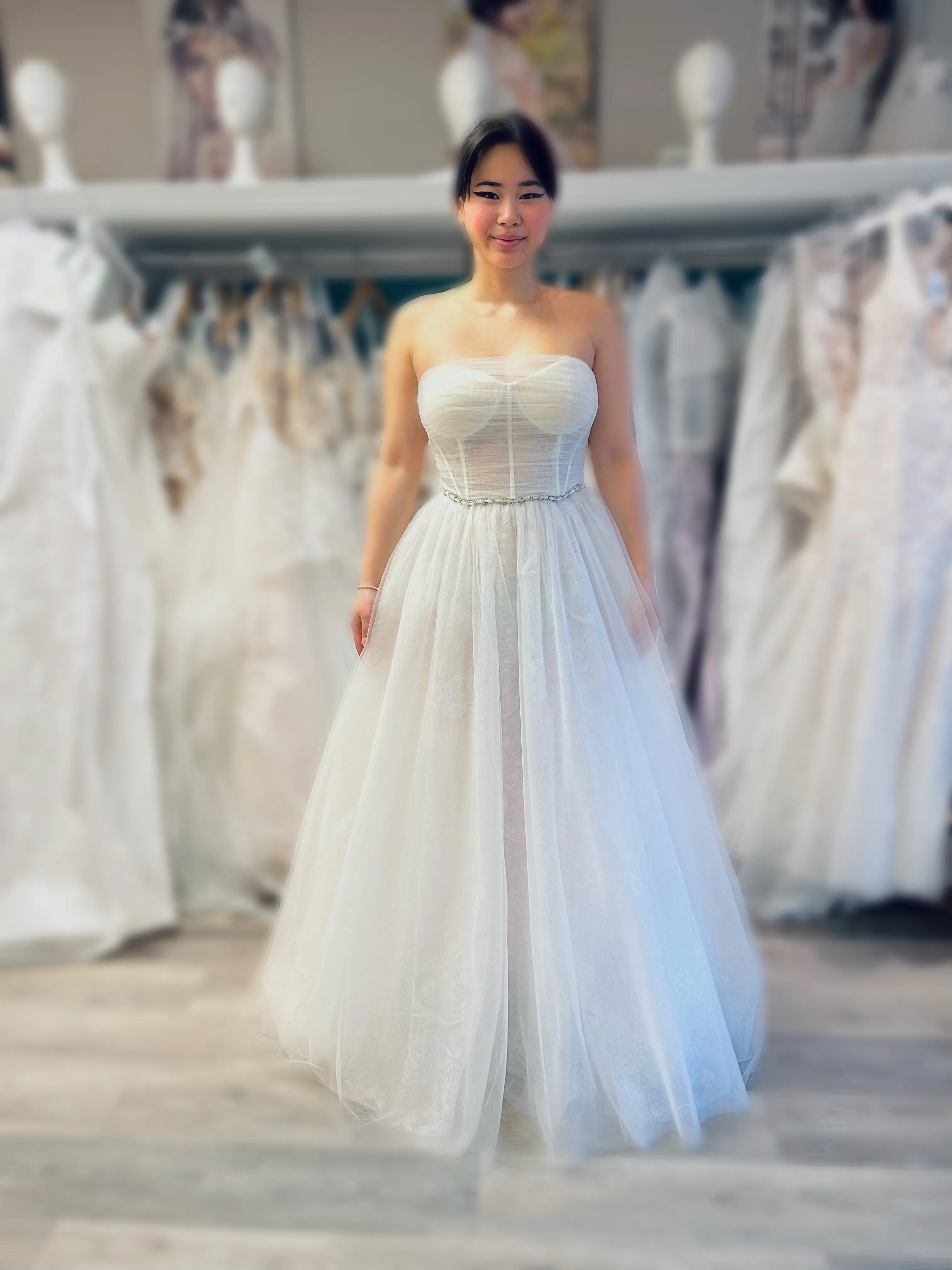 Yumi Katsura 'Lisette' Wedding Dress Sample